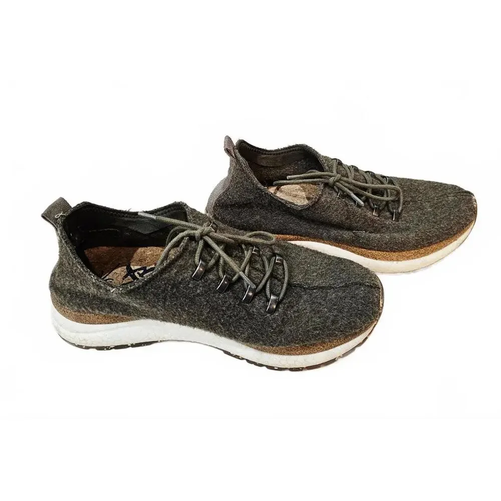 Olive Alpaca Wool OTBT Courier Sneakers size 8.5 casual chic